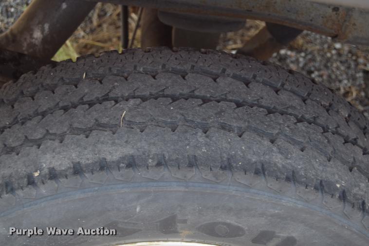 image for item L2520 2006 Chevrolet Silverado 2500HD Crew Cab pickup truck