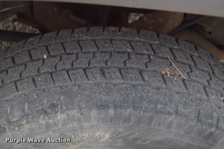 image for item L2520 2006 Chevrolet Silverado 2500HD Crew Cab pickup truck