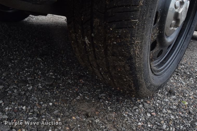 image for item L2522 2010 Ford Crown Victoria Police Interceptor