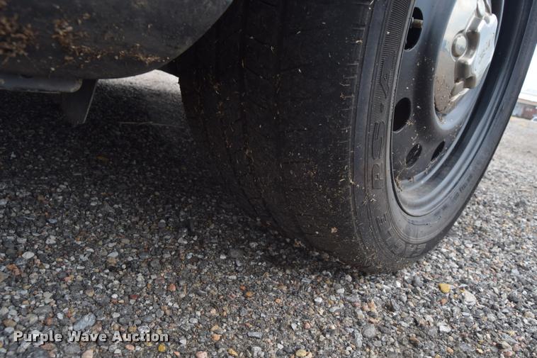 image for item L2522 2010 Ford Crown Victoria Police Interceptor