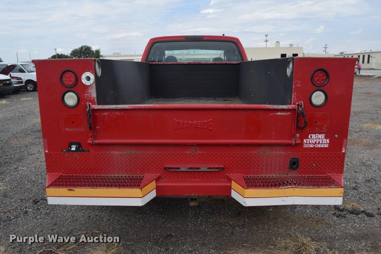 image for item L2523 2004 Ford F550 Super Duty XL Crew Cab utility truck