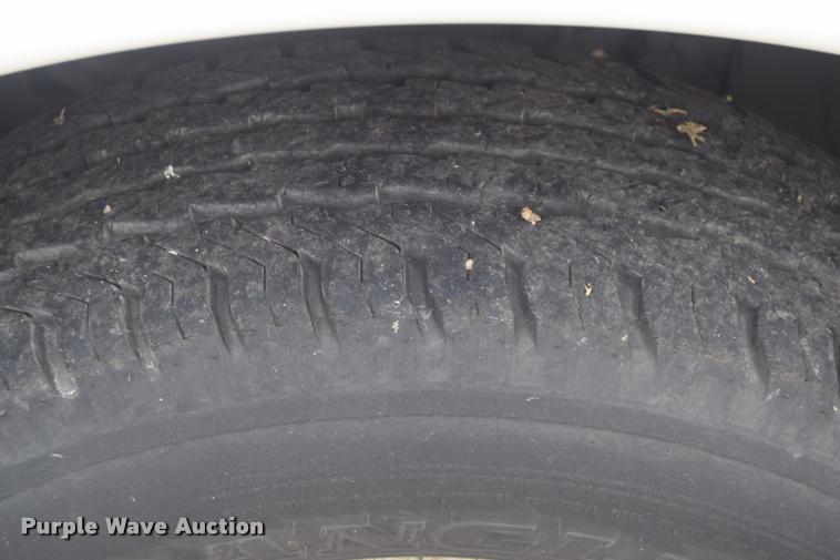 image for item L2526 2008 Chevrolet Express 3500 Extended Cargo van