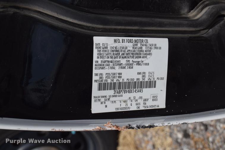 image for item L2528 2011 Ford Crown Victoria Police Interceptor