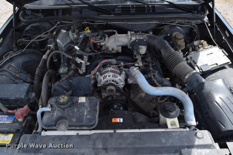 image for item L2528 2011 Ford Crown Victoria Police Interceptor