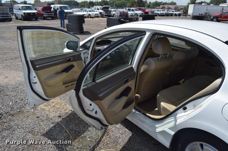 image for item L2533 2008 Honda Civic Hybrid CVT AT-PZEV