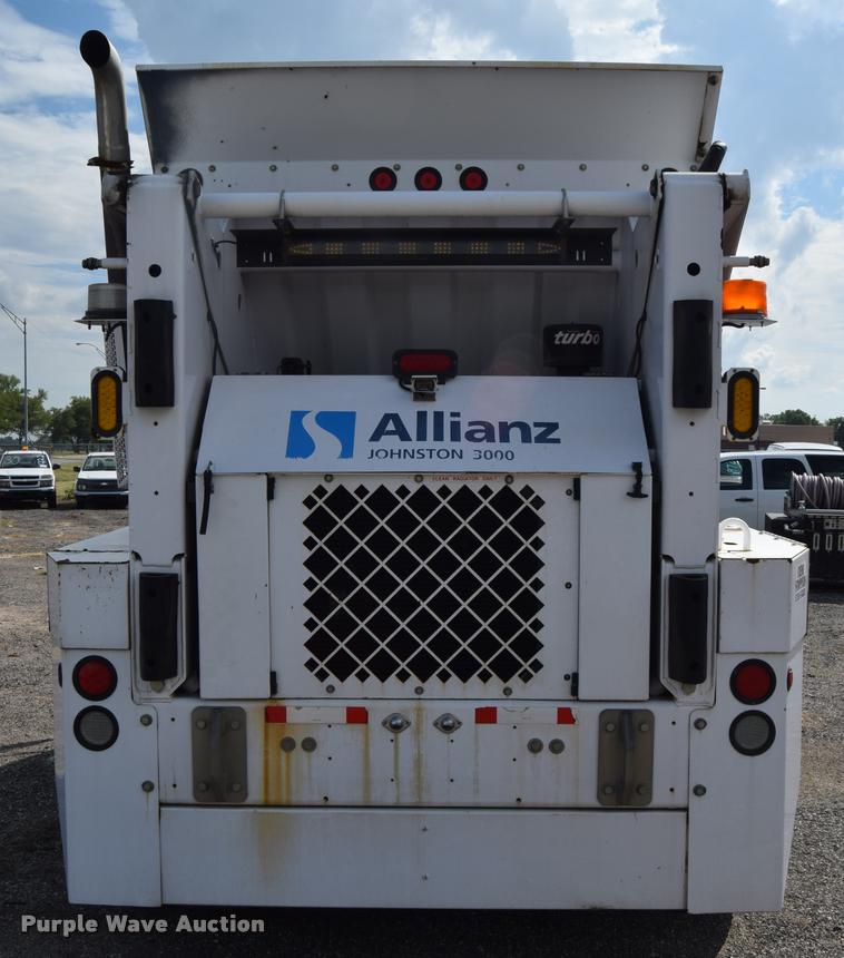 image for item L2534 2010 Allianz Johnston 3000 street sweeper