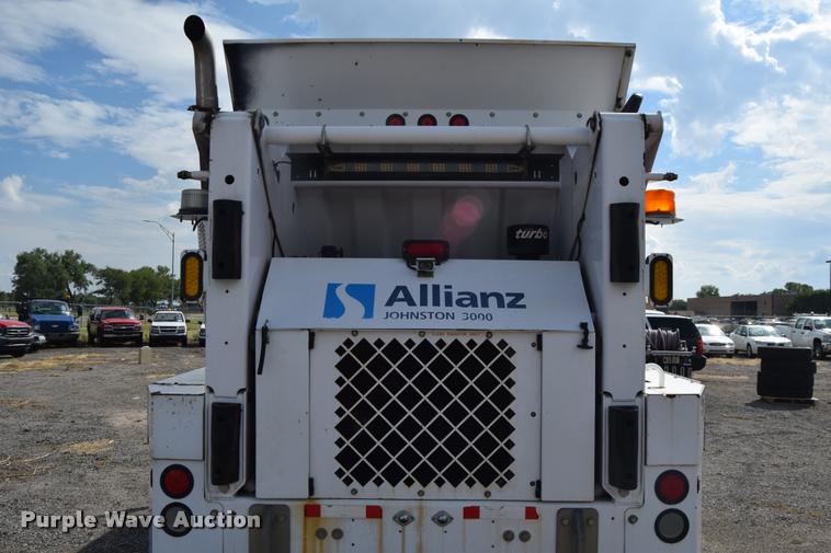 image for item L2534 2010 Allianz Johnston 3000 street sweeper