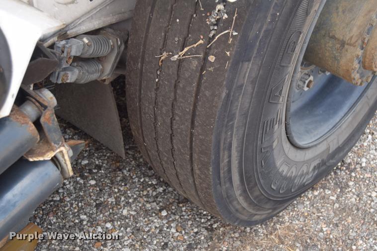 image for item L2534 2010 Allianz Johnston 3000 street sweeper