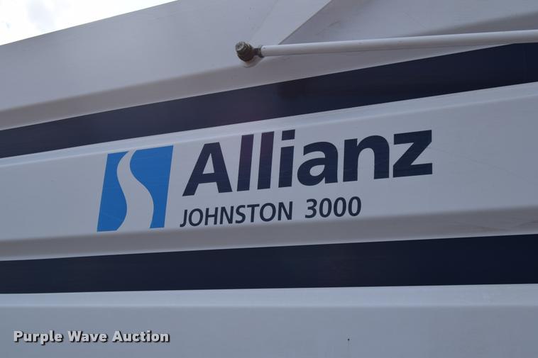 image for item L2534 2010 Allianz Johnston 3000 street sweeper