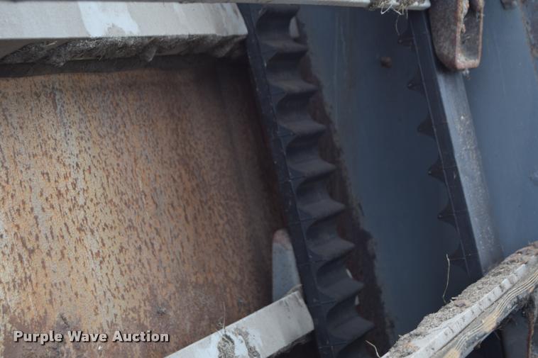 image for item L2534 2010 Allianz Johnston 3000 street sweeper