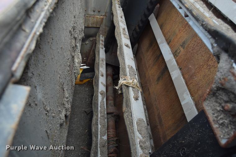 image for item L2534 2010 Allianz Johnston 3000 street sweeper