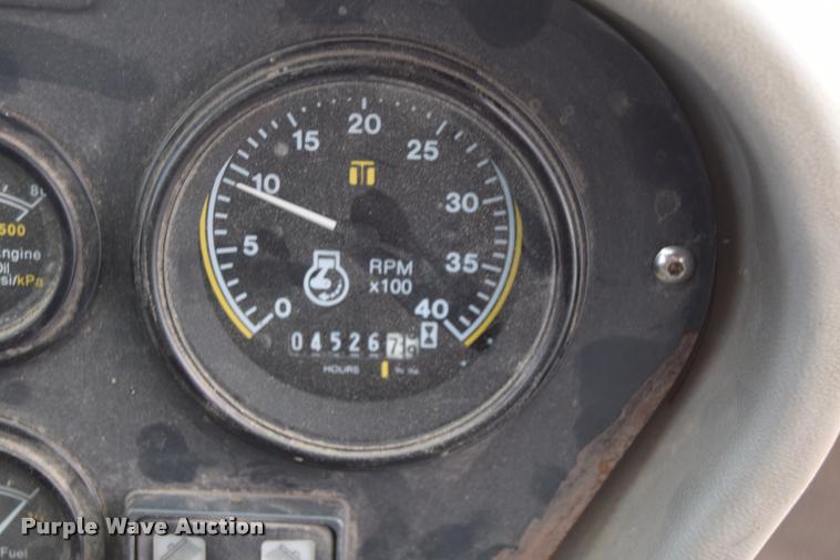 image for item L2535 2010 Allianz Johnston 3000 street sweeper