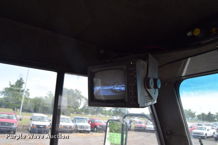 image for item L2535 2010 Allianz Johnston 3000 street sweeper