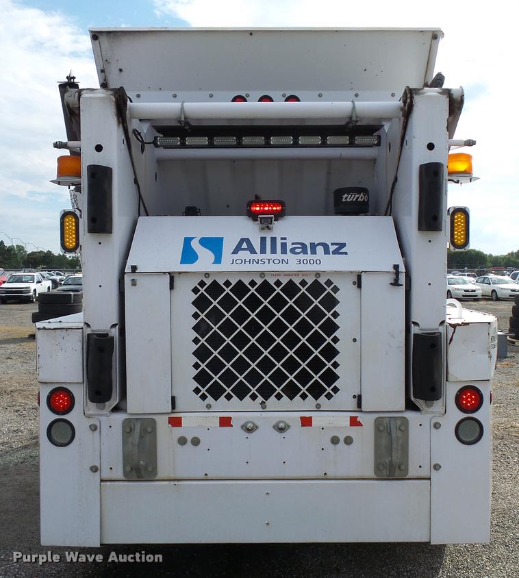 image for item L2535 2010 Allianz Johnston 3000 street sweeper