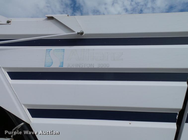 image for item L2535 2010 Allianz Johnston 3000 street sweeper