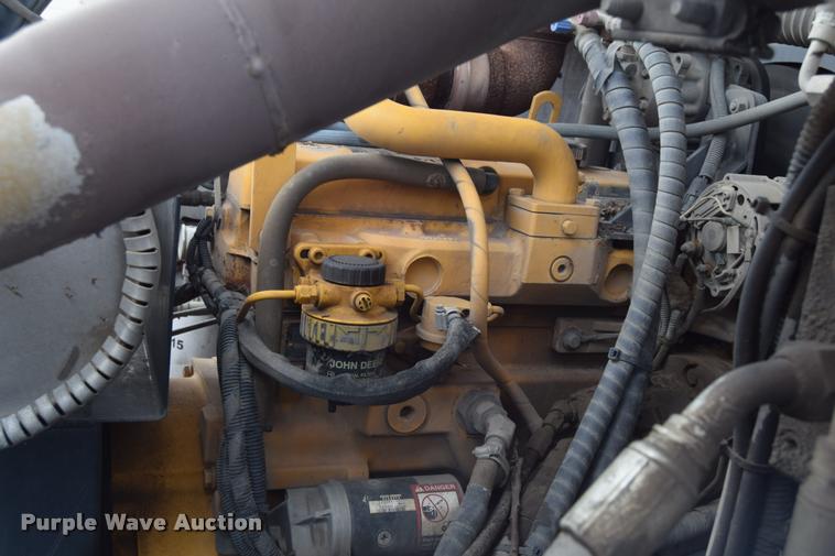 image for item L2535 2010 Allianz Johnston 3000 street sweeper