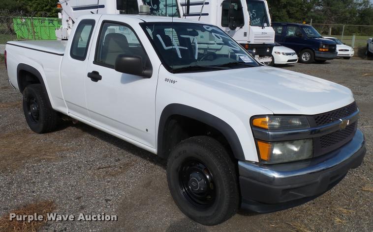 image for item L2536 2008 Chevrolet Colorado Ext. Cab pickup truck