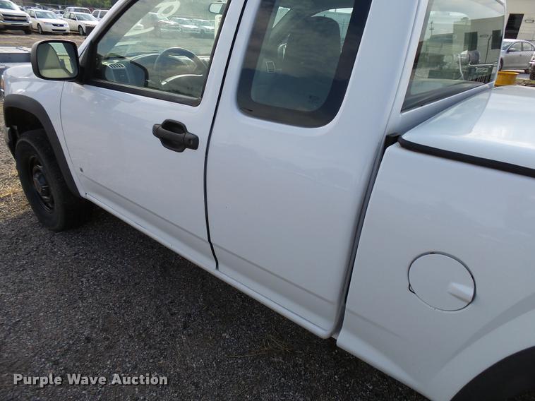 image for item L2536 2008 Chevrolet Colorado Ext. Cab pickup truck