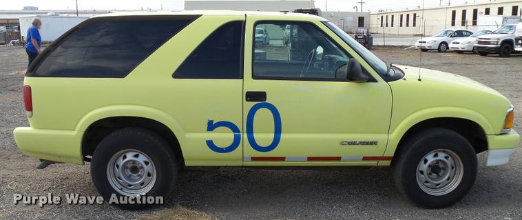 image for item L2539 1997 Chevrolet Blazer SUV