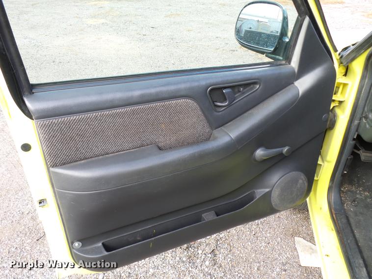 image for item L2539 1997 Chevrolet Blazer SUV