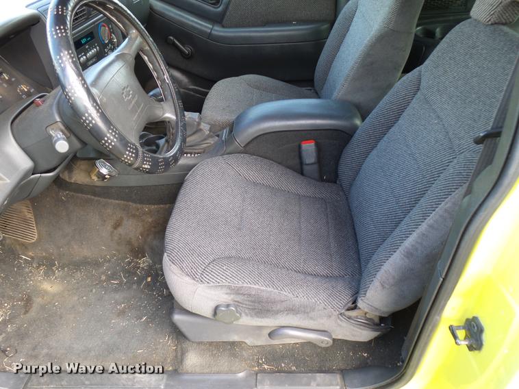 image for item L2539 1997 Chevrolet Blazer SUV