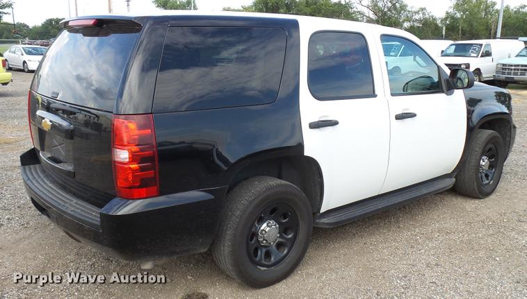 image for item L2540 2012 Chevrolet Tahoe Police SUV