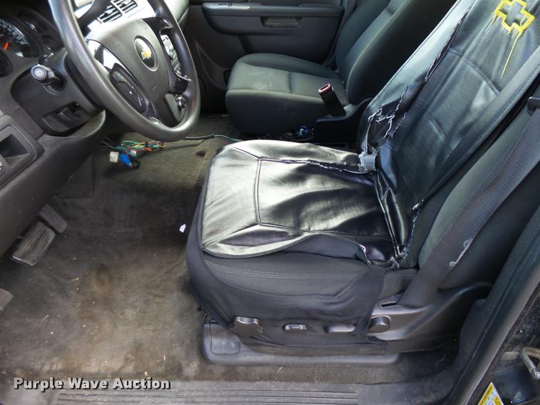 image for item L2540 2012 Chevrolet Tahoe Police SUV