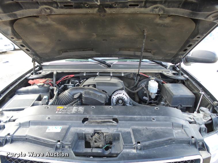 image for item L2540 2012 Chevrolet Tahoe Police SUV