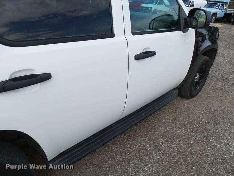 image for item L2540 2012 Chevrolet Tahoe Police SUV