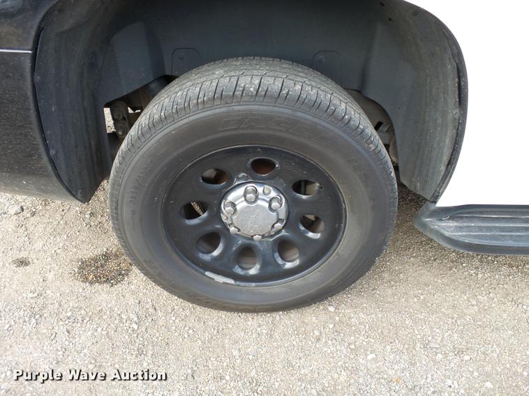 image for item L2540 2012 Chevrolet Tahoe Police SUV