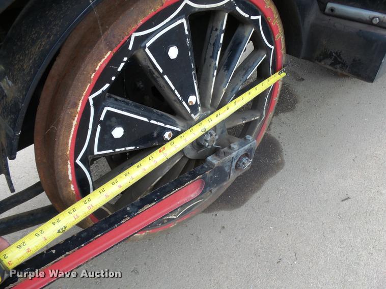 image for item L3855 1994 C.P. Huntington miniature train