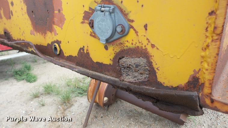 image for item BR9076 1983 Transport Trailers equipment trailer