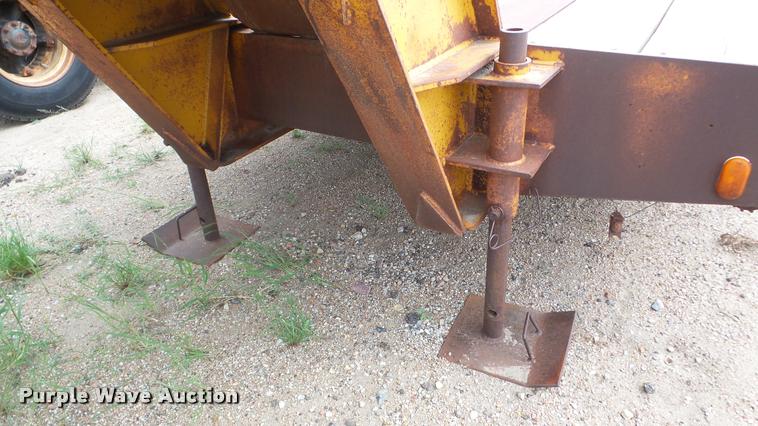 image for item BR9076 1983 Transport Trailers equipment trailer