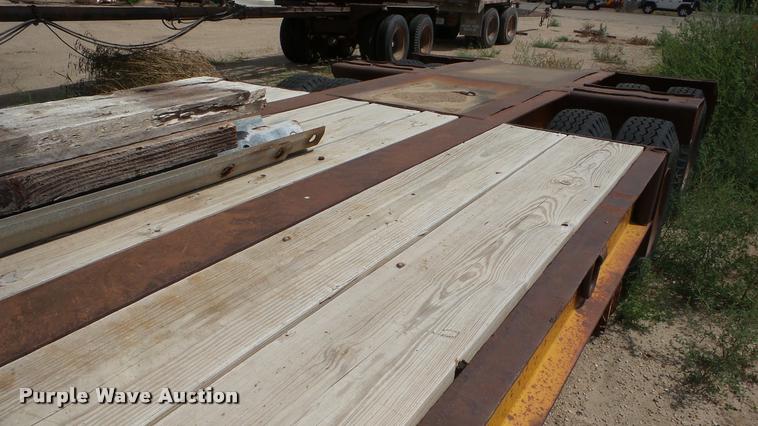 image for item BR9076 1983 Transport Trailers equipment trailer