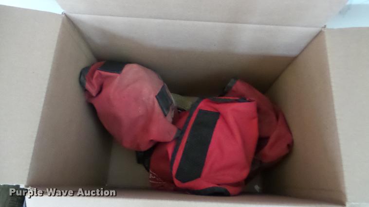 image for item BR9077 Scott air packs