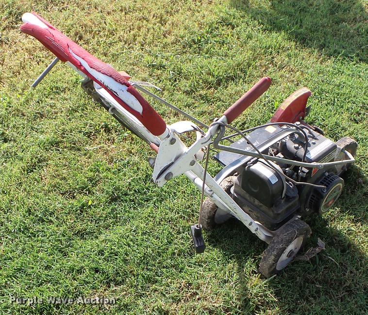 image for item BR9079 Deluxe 6002K edger