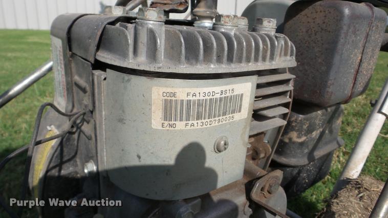 image for item BR9079 Deluxe 6002K edger