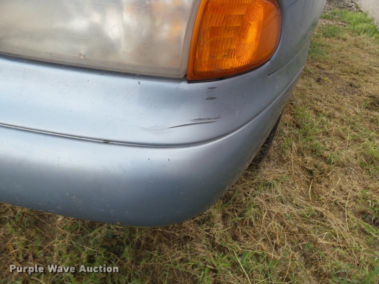 image for item BY9574 1998 Ford Windstar van