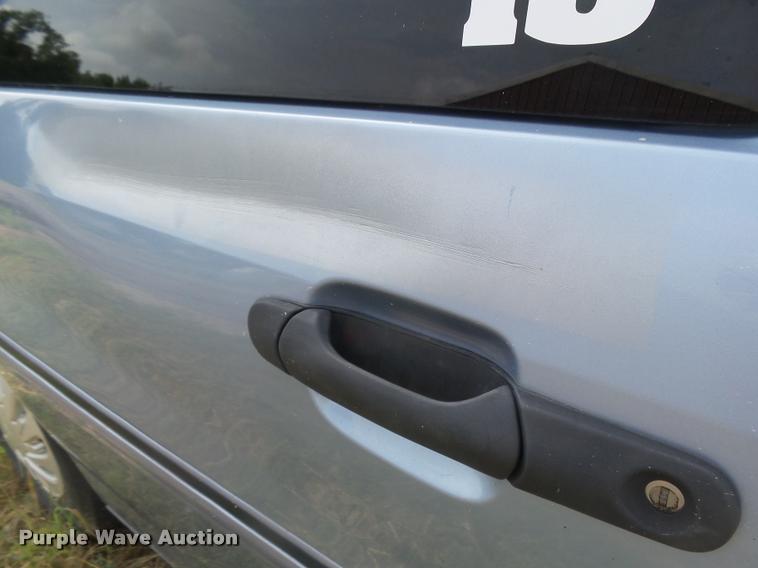 image for item BY9574 1998 Ford Windstar van