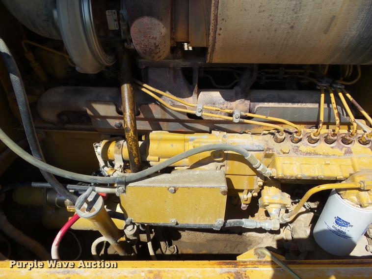 image for item BZ9798 1999 Caterpillar 140H motor grader