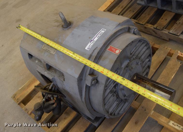 image for item CA9933 Toshiba electric motor