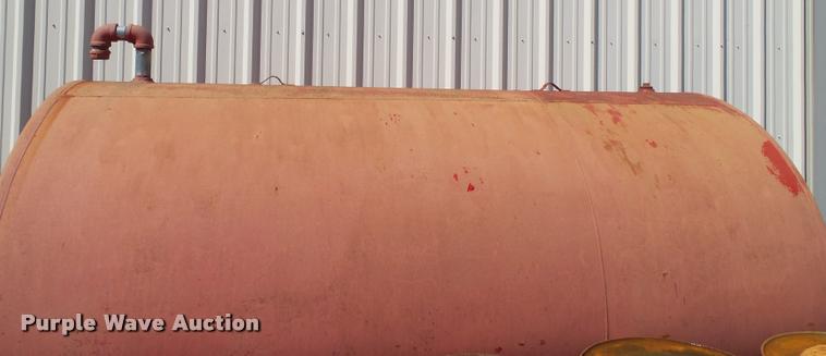 image for item CD9035 Liquid holding tank