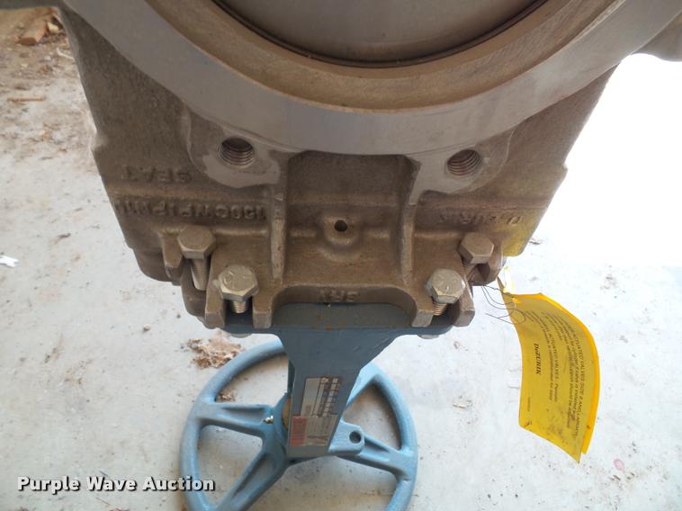 image for item CD9038 (2) DeZurik hand wheel actuated valves