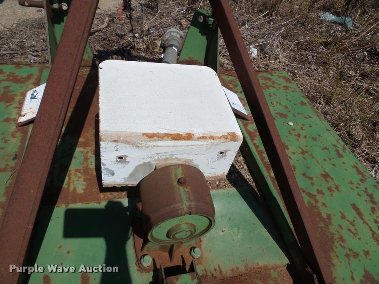 image for item CD9040 John Deere rotary mower