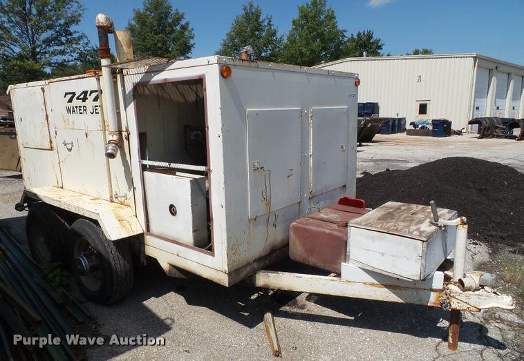 image for item CD9042 Water jet