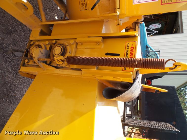 image for item CD9045 1987 Brush Bandit wood chipper