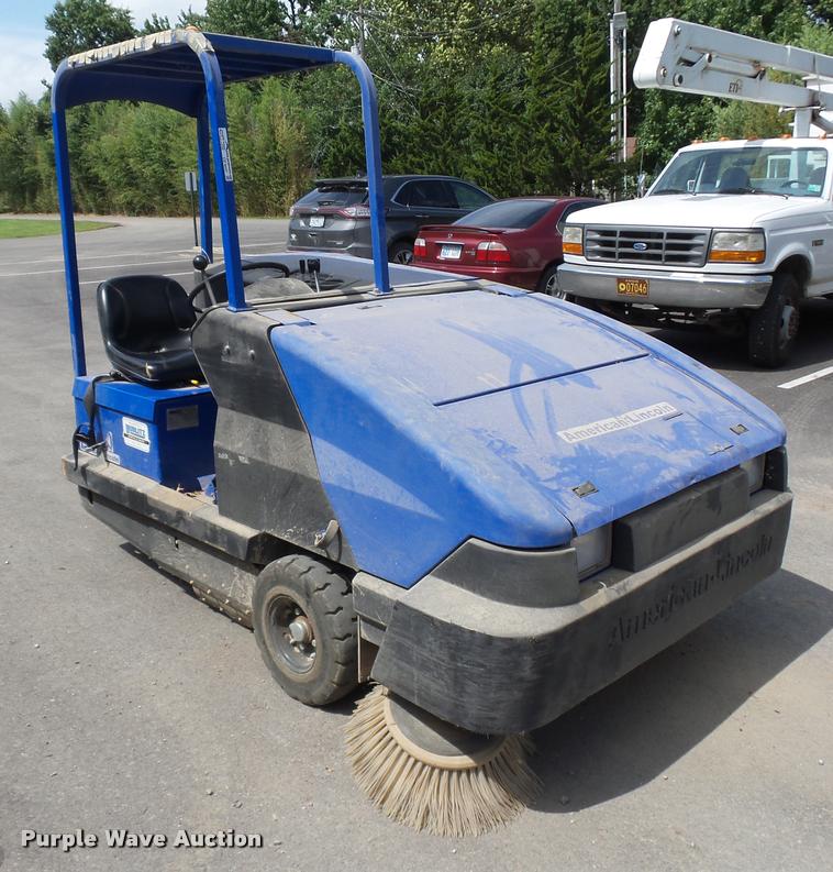 image for item CD9437 2005 American Lincoln MPV-60 sweeper