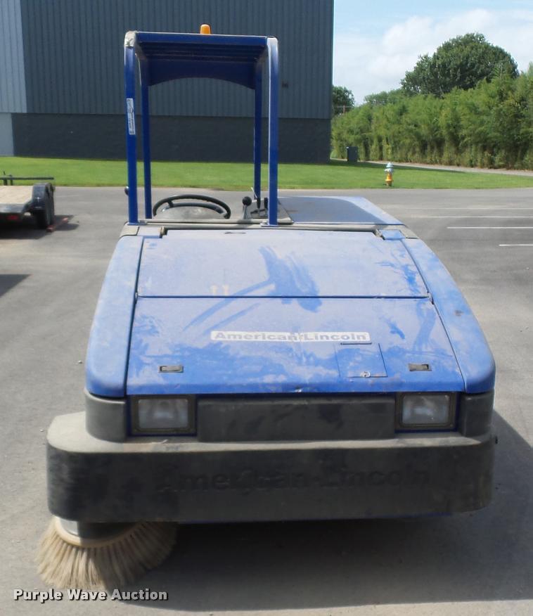 image for item CD9437 2005 American Lincoln MPV-60 sweeper