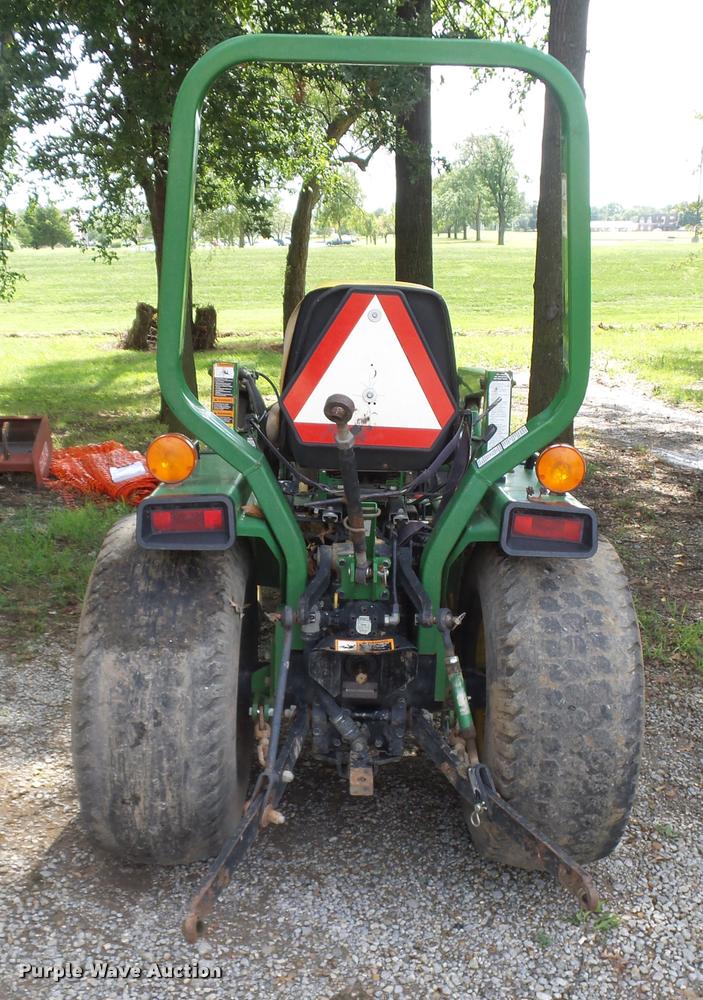 image for item CD9438 John Deere 855 tractor