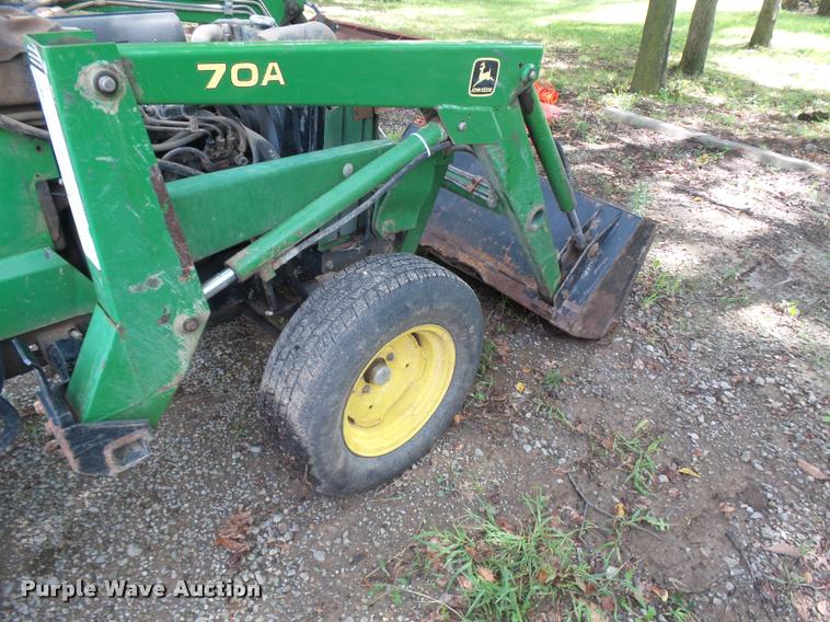 image for item CD9438 John Deere 855 tractor